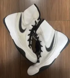 c*v様 Nike マチョマイ2 ボクシングシューズ ホワイト/ゴールド - メルカリ