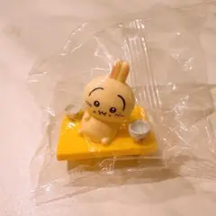 松屋×ちいかわ 鬼辛カレー　フィギュア　うさぎ