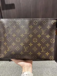 LOUIS VUITTON モノグラム クラッチバッグのサムネイル