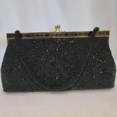 ビーズ刺繍クラッチバッグ