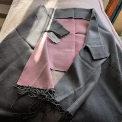 歳末値下げ！12/20まで 袖付き ストール グレー ピンク 新品