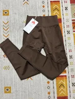 Item thumbnail for item 9aa47a34-0320-4bf1-83a4-41d97c625a6a