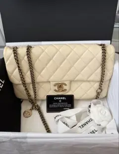 CHANEL マトラッセ チェーンショルダーバッグのサムネイル