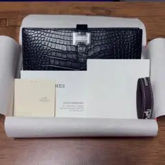 HERMES 新品訳アリ　ベアンスフレ　A刻印 アリゲーター　ブラックのサムネイル