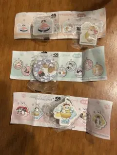 くら寿司 モフサンド アクリルステッカー ラバーチャーム 缶バッジ