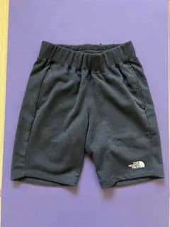 ザノースフェイス　カラーへザードスウェットショーツ