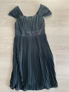 UNTITLED 黒 プリーツ ワンピース サイズ2