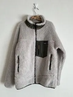 patagonia フリースジャケット XL ベージュ