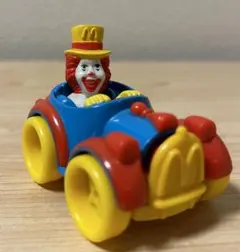 ロナルド・マクドナルド フィギュア　車