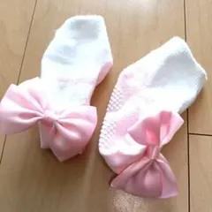 リボン付きベビー靴下 ホワイト ピンク