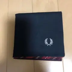 フレッドペリー❣️大判ハンカチ