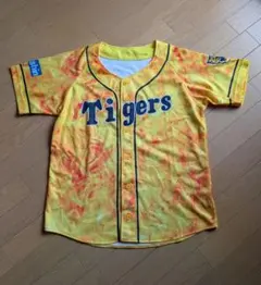 阪神タイガース ユニフォーム イエロー