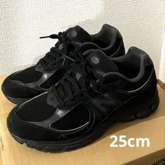 ニューバランス U2002RBL 25cm