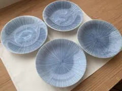 十草模様 中皿 19cm 4枚セット 白磁 染付 取皿 盛皿 未使用　美濃焼？のサムネイル