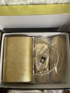 金鷲印 草履バッグセット 24cm 礼装用 ゴールド 御所車 古典柄 箱付きのサムネイル