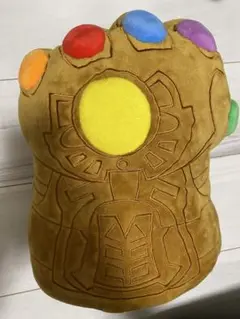 HOT TOYSサノス インフィニティガントレットぬいぐるみ