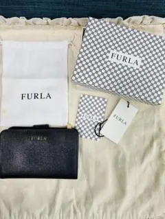 FURLA ブラック 二つ折り財布 保存袋　箱付