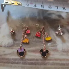 ディズニー　ピアス