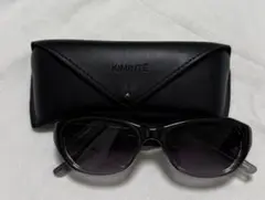 売り切りたいです！】KIMHEKIM サングラス パールチャーム付き