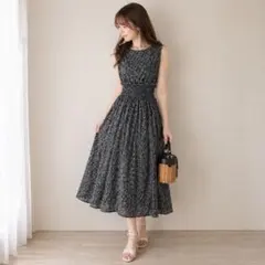 トッコクローゼット 小花柄 ワンピース ロング 黒 ノースリーブ 上品 春夏