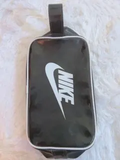 Item thumbnail for item e333c41c-68cf-4d5d-9132-51149481895f