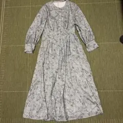 anysis 花柄ワンピース　ウエストタック　ミントグリーン　Sサイズ