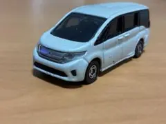 1/65 Honda ステップワゴン(オパール) 「トミカ No.96」