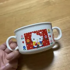 ハローキティ 両手コップ　サンリオ