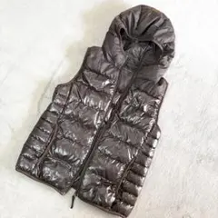 ユニクロ プレミアムダウンライト ダウンベスト レディースM 中古品