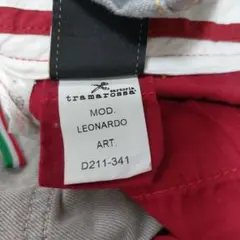 希少tramarossa1967 高級デニムパンツ レオナルドD211-341のサムネイル