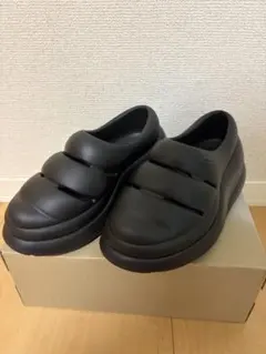 UGG サンダル ブラックのサムネイル