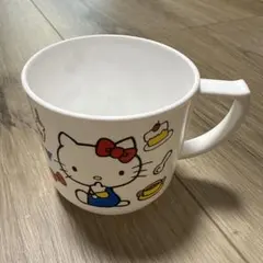 新品未使用　ハローキティ　プラスチックコップ