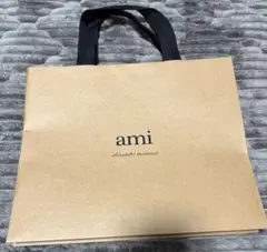 ami paris ショップ袋　紙袋のサムネイル