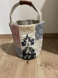 ミナペルホネン　ピースバッグバケツ型