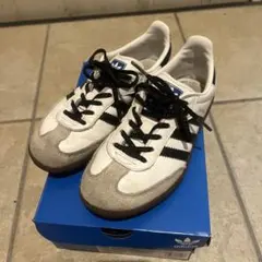 adidas samba kids スニーカー ホワイト/ブラック/グレー
