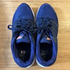 ナイキ/スニーカー/レディース/23.5