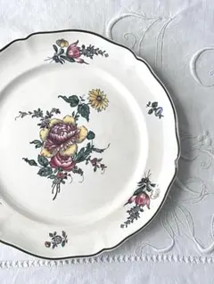 フランス アンティーク ボルドー窯 FLEURI 絵付けのされた花柄平皿