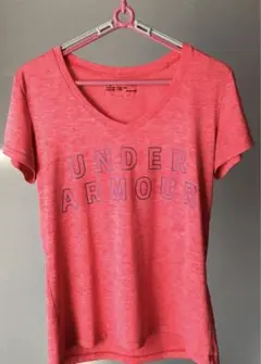 美シルエット！UNDER ARMOUR アンダーアーマー Tシャツ ランニング