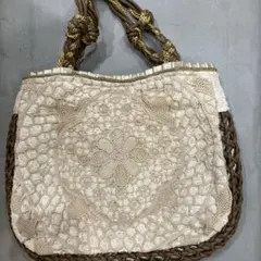 ベージュ 編み物 花模様 ハンドバッグ