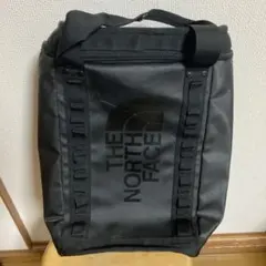 THE NORTH FACEスクエアリュックブラック(韓国限定NM2DK64A）のサムネイル