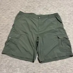 コロンビア　カーゴショーツ　XL オリーブ　ショート　ハーフパンツ