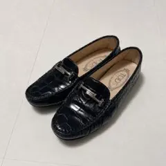 TOD'S トッズ パテントレザー フリンジ ローファー ブラック - メルカリ