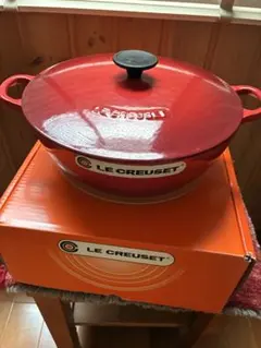 LE CREUSET マルミット　チェリーレッド　26cm 両手鍋のサムネイル