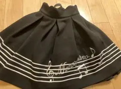 美品　メゾピアノ フレアスカート 黒 音符柄 mezzo piano 150