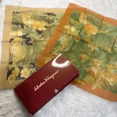 希少✨フェラガモ タイガー レオパード ジャングル柄 ハンカチ 2枚セット 箱付のサムネイル
