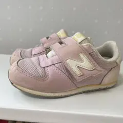 New Balance ピンク スニーカー ベルクロ