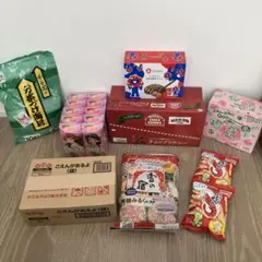 お菓子詰め合わせ！ミャクミャクお好み焼せんべい カントリーマアム 5円チョコ箱