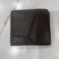 【美品】ロエベ　LOEWE 二つ折り財布【100%正規品】のサムネイル