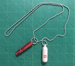 アウトドア/防災グッズ SOSカプセル＆緊急ホイッスル セット