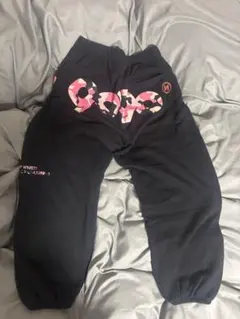 9090ジョガーパンツ レディース スウェットショートパンツ 黒 カモ柄プリント 9090ジョガーパンツ レディース スウェットショートパンツ 黒 カモ柄